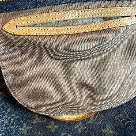 Authentic Louis Vuitton monogram speedy - Picture 11 of 15